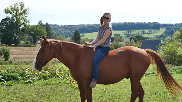 Karine Grueau : praticienne bien-être animalier en Normandie