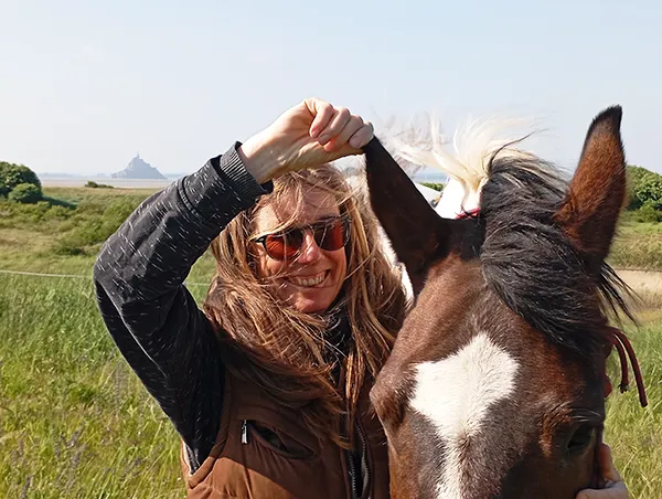 Karine Grueau : praticienne bien-être animalier en Normandie